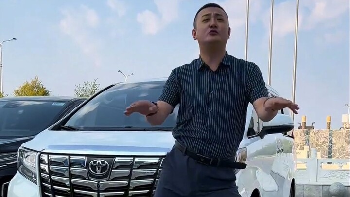 Shenren TV: Frejlord’s Got the Moves in Car Shaking! /