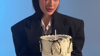 ling ling kwong birthday this week. let celebrate the CEO and princess. @linglingkwong.@lingorm