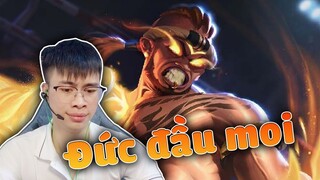 Raz Bà Bầu trong tay của Đức đầu moi