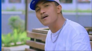 Stecu-Faris Adam 的歌词 Stecu Stecu Stelan Cuek Baru Malu