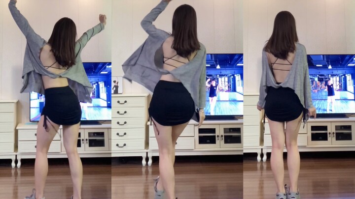 The fat-burning dance You (=I) danced by the sweet girl!