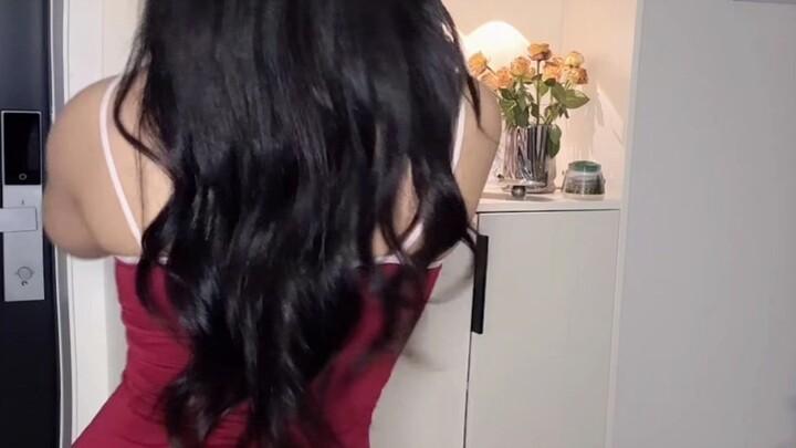 This backbend is insane!