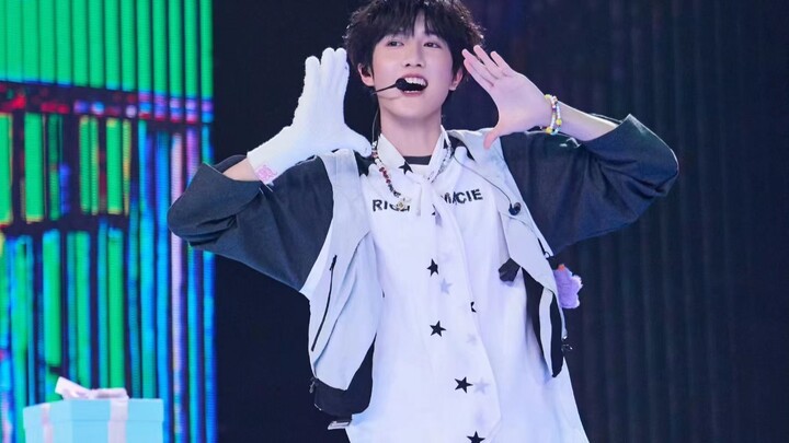 【خطة الهبوط】 السجل الكامل لظهور الجيل الثالث من عائلة TF على الساحة الغنائية "يوم الهبوط" — العرض ال