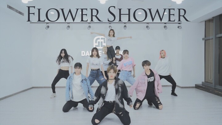 【520舞室】女子深夜撸铁竟为这？泫雅-FLOWER SHOWER翻跳练习室