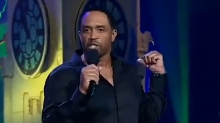 Stand-up Comedy: Ada Perbedaan Budaya yang Membuatku Mengira Aku Sudah Sangat Akrab dengan Masakan T