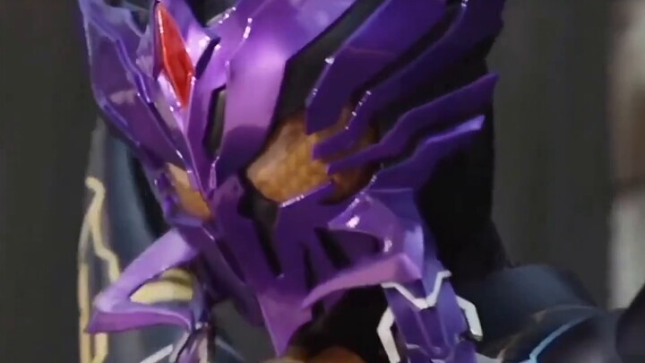 It seems that it is time for you to show up. Kamen Rider applies for the battle.