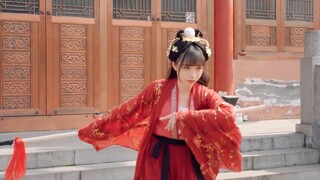 Putri Diaoman telah tiba ~ menari Zhaoyang dengan energi tinggi [Angin Kecil] [Bulan di Jantung Bung