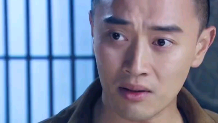 The master uses chicken and duck blood to cultivate monsters, and the young man discovers an earth-s