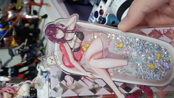 Bath Tub Kafka’s Mom