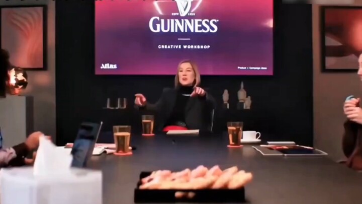 Nhìn cảnh này tự nhiên thấy sướng nhưng nghĩ đến chuyện đây là phiên bản chuyển giới thì lại thấy hơ
