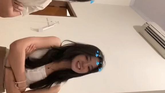 😘