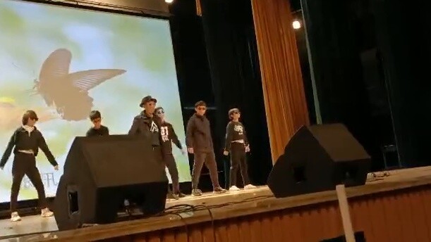 Tangshan No.1 Middle School 2021 New Year's Eve Party Drunken Butterfly