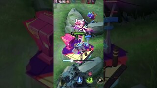 aichan dapat savage main edith? musuh auto kena mental 😎 #mlbbidcreator @MobileLegends_Indonesia