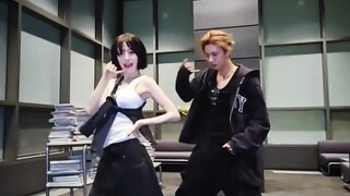 Lee Hee-sung Girl Group Dance Compilation