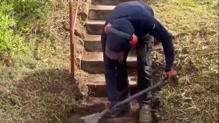 庭院的里里外外打理完以后变得很舒适