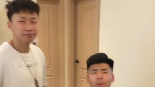 室友被忽悠的不清，结局直接来了个大的，绝了