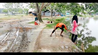 แอบดูใต้กระโปรง