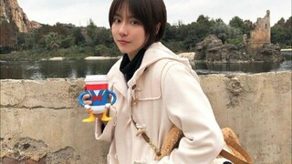 فتاة مدمنة للإنترنت تطلب ثمانية أطباق من الأرز