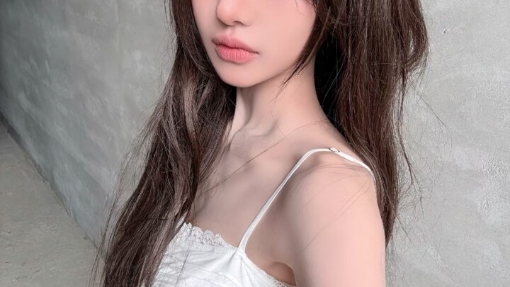 “Recently, this female idol has gotten so thin that she’s even worried she won’t have enough energy 