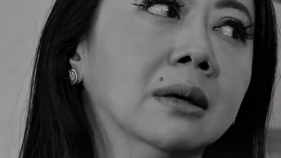 Jangan marah dengan dirimu sendiri, karena akan ada waktu dimana kamu merasa bangga