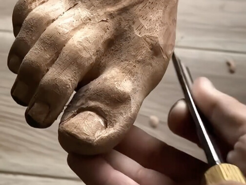 Carving Artisan