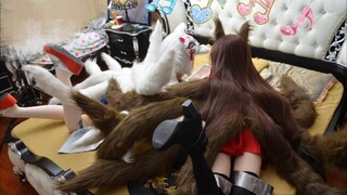 Want to try Akagi's knee pillow? Real doll Azur Lane