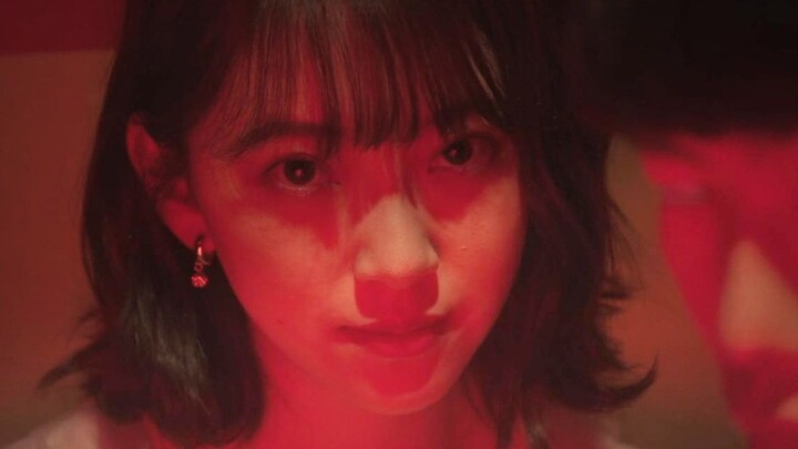 Man with "fast-forward life" ability fast-forwards to marriage—but finds himself transformed into a