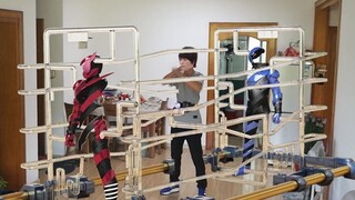 Cara menjadi Kamen Rider build jika Anda tidak punya uang untuk membeli sabuk - (termasuk efek khusu