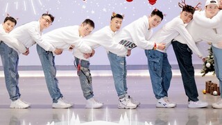 TWICE-Heart Shaker SOS Nine male fans danced to the ceiling, your Merry Christmas is guarded by us