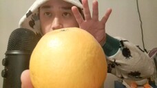 ASMR EATING SOUNDS - GRAPEFRUIT