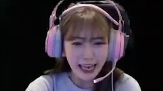 Sakura being scared for 2 minutes and 30 seconds but she gets louder as you watch