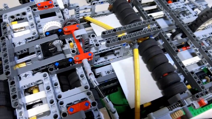 Lego's fully automatic origami airplane machine can also launch, so cool!