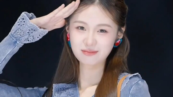 So sánh show thời trang Trung Quốc với show thời trang Tokyo: BST phối đồ thường ngày cho nữ, dàn ho