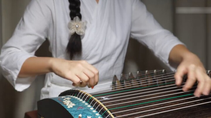 [Guzheng] Sampul guzheng murni dari "Peach Blossom Blood" (Sauvignon Blanc 2) oleh Tan Jianci, luar 