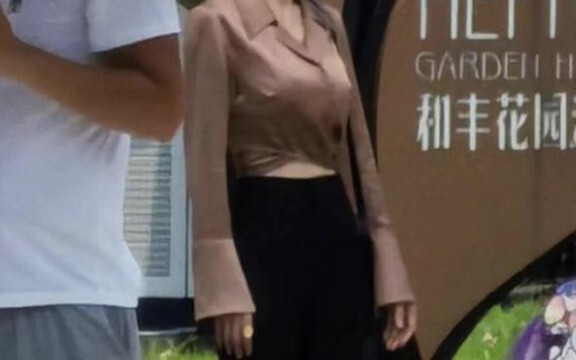 【Zeng Li × Qin Lan】Inilah puncak dunia para kakak perempuan, bukan?