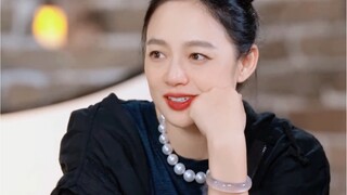Trời ơi! Tính cách của cô ấy hoàn hảo cho bộ phim này! Cô ấy đúng như tên gọi của mình!