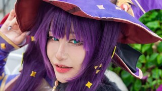 Mona Cosplay Photoshoot