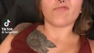 awek kentut 💨💨💨