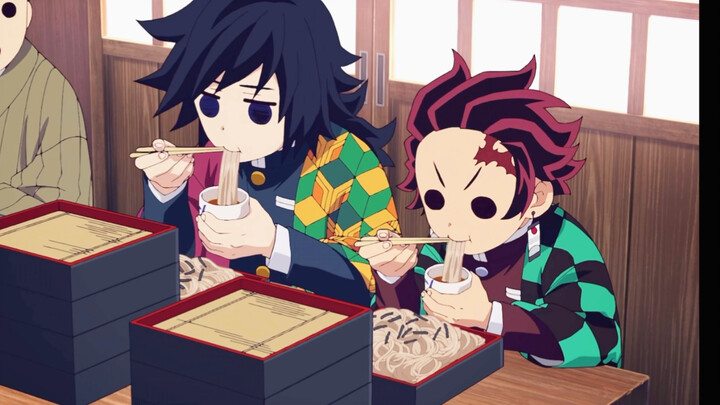 Yongyong: Vừa định nói là tôi đồng ý tham gia huấn luyện cột mà 😲