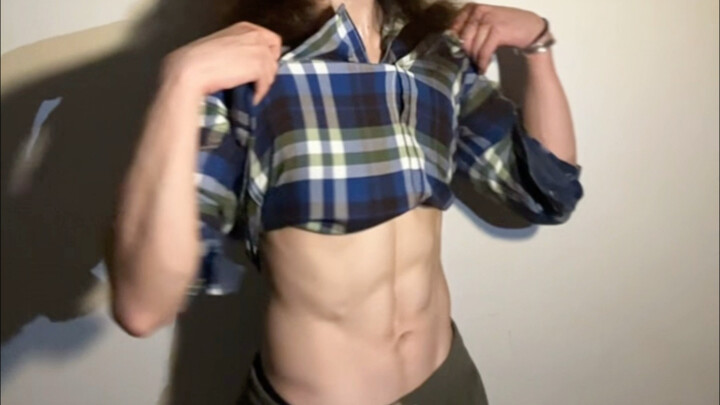 和两年前的自己合拍