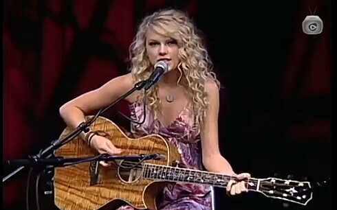 Taylor Swift-Our song live