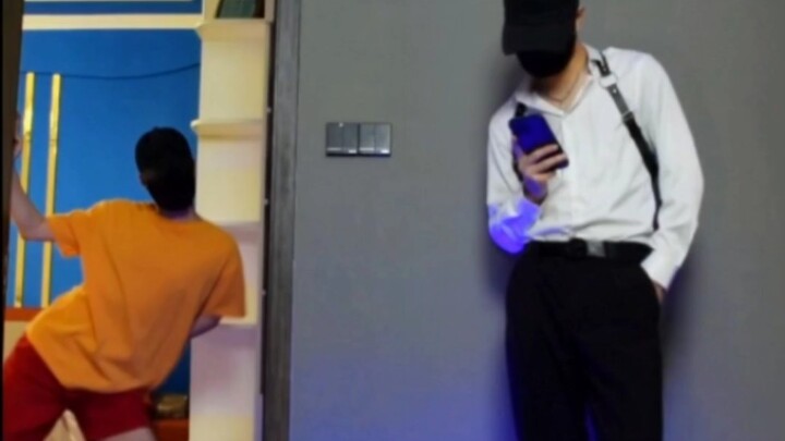 你家需要拍蚊子嘛？拍蚊子舞