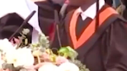 طالب دولي من بوركينا فاسو