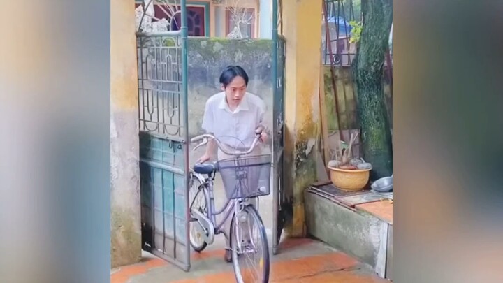 Sang chở ngiu đi chơi mà lại gặp phụ huynh