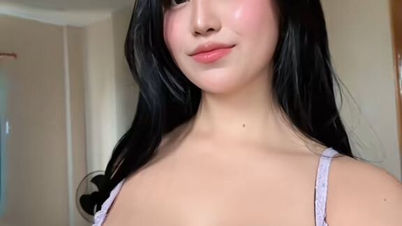 ang laki at ang lambot😻