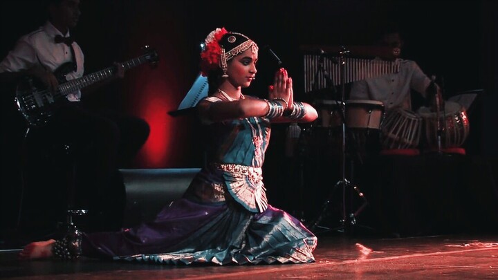 [Bharatanatyam Translation] Homage to Shiva and Vishnu, Praise to the Supreme Brahman