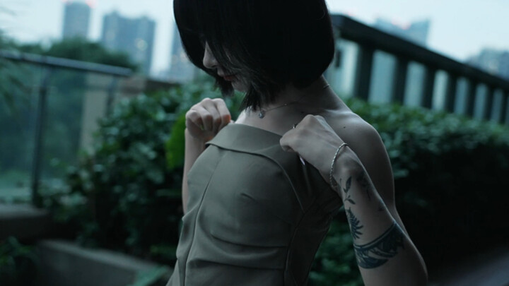 Seller Show vs. Buyer Show