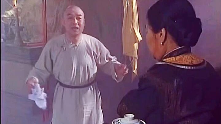 الإمبراطورة تسيشي التي لم تكن تأكل بقايا الطعام: التحوّل من الجنة إلى الجحيم