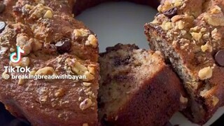 Banana cake