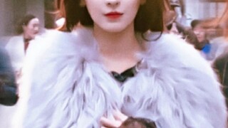 This is the awesome look syndrome! Even plastic surgery wouldn’t dare to look like this!!